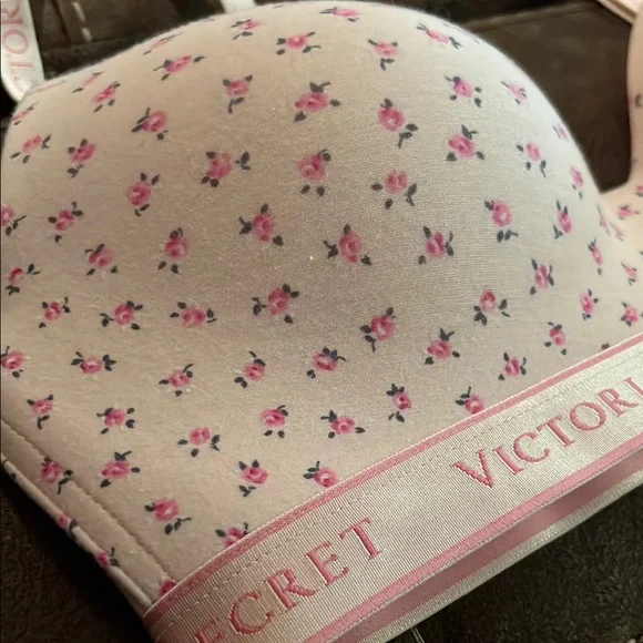 Victoria's Secret Pink Lace Bra with Adjustable Straps - Picture 12 of 13